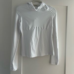 ALO Yoga White Long Sleeve Hooded Top